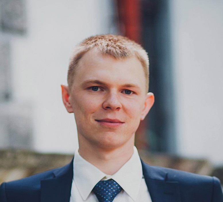 Сергей Петелин